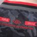 Umbro present&oacute; la camiseta de Col&oacute;n en homenaje al &ldquo;Cementerio de los Elefantes&rdquo;