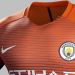 Manchester City present&oacute; su nueva camiseta, con un color poco frecuente