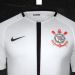Corinthians present&oacute; su nueva indumentaria de cara al 2017 