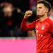 Coutinho us&oacute; una camiseta r&eacute;plica y no la titular frente a Werder Bremen
