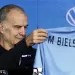 El curioso motivo por el que Marcelo Bielsa tiene un ba&ntilde;o a su nombre en Uruguay