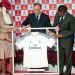 Real Madrid present&oacute; a Emirates como nuevo patrocinador
