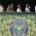 El furor por una entrada de Wimbledon y la tradicional fila que hacen los espectadores