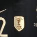 Francia sorprende por la venta de su camiseta con un parche que estaba patentado