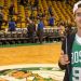 Griezmann personaliza una vez m&aacute;s sus botines, esta vez para homenajear al b&aacute;squet