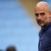 Guardiola sorprendi&oacute; con una charla y fotograf&iacute;a junto a todos los empleados del club