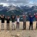 Un grupo de hinchas de Independiente recre&oacute; el saludo hist&oacute;rico desde la cima de una monta&ntilde;a
