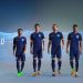 Inglaterra revel&oacute; su nuevo uniforme mediante un elegante e innovador dise&ntilde;o