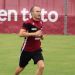 Tras finalizar su relaci&oacute;n con Nike, Andr&eacute;s Iniesta prueba distintas marcas de botines