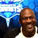 Michael Jordan se reuni&oacute;n con los jugadores de su equipo para frenar la crisis