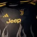 Juventus present&oacute; la camiseta alternativa para la temporada