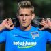 El hijo de una estrella del f&uacute;tbol mundial y su primer contrato profesional