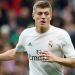 Un joven freestyler derrot&oacute; a Toni Kroos en un divertido desaf&iacute;o de la TV alemana