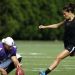 La futbolista que podr&iacute;a convertirse en la primera mujer en la NFL