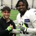Lodeiro visit&oacute; a los Seahawks y se anim&oacute; a practicar un par de pases de f&uacute;tbol americano