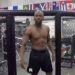 Mayweather se acredita como luchador de MMA y podr&aacute; enfrentar a McGregor