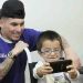 Gary Medel fue parte de la entrega de donaciones de Telet&oacute;n