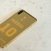 El celular ba&ntilde;ado en oro que usa Messi