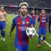 Messi a una firma de jugar para el FC Barcelona hasta los 35 a&ntilde;os