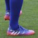 La bandera argentina y nombre del hijo de Messi en sus nuevos botines