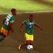 Sud&aacute;frica: Lo amonestaron por amagar