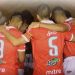 El equipo argentino con dos marcas competidoras en la misma camiseta
