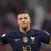 El motivo por el que Mbapp&eacute; tapa el logo de la marca del premio al MVP del partido