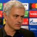 La pregunta de un periodista que motiv&oacute; a Mourinho a darle un abrazo