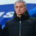 La FA multa con 12 mil euros a Mourinho por "felicitar" al arbitro 