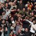 Manchester United mult&oacute; a un hincha por no ir a un partido