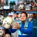Arm&oacute; un museo de Maradona en N&aacute;poles con la colecci&oacute;n de su padre y es furor