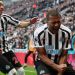 Ofrecen una suma millonaria por un club de la Premier League que est&aacute; en venta