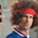 Novak Djokovic imita a John McEnroe por una causa noble
