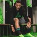 &Ouml;zil hace trucos imposibles con los nuevos adidas ACE 16+ sin cordones