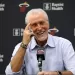Pat Riley: La persona que particip&oacute; del 25% de todas las finales de la NBA en alg&uacute;n rol