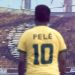 Pel&eacute; y su novedosa campa&ntilde;a publicitaria con una marca de chocolates