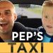 El Show de Pep: el DT del City sorprendi&oacute; a un joven hincha en un taxi