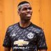 Con Pogba como estrella, Manchester United present&oacute; su nueva camiseta alternativa adidas