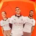 Puma y Manchester City presentaron un nuevo uniforme en la previa de la temporada