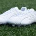 Puma present&oacute; sus nuevos botines totalmente blancos