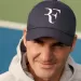 Roger Federer vuelve a comercializar remeras con su ic&oacute;nico logo "RF"
