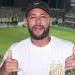 Santos podr&iacute;a convertirse en una SAD para traer a Neymar al club