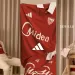 Sevilla y adidas siguen de estreno: lanzaron su nueva camiseta alternativa 2025/26