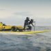 Renault promociona su regreso a la F1 en una tabla de surf
