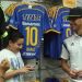 El Pat&oacute;n Guzm&aacute;n sorprendi&oacute; a los hinchas como vendedor en la Tienda de Tigres