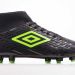 Umbro se suma a la moda &lsquo;collar&rsquo; con sus nuevos botines