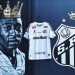 Umbro reemplaz&oacute; su logo por el de Pel&eacute; en la camiseta del Santos