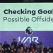 El VAR no se va de la Premier: los clubes ingleses votaron a favor de mantenerlo