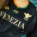 Venezia FC: luchando dentro de la cancha y un &eacute;xito rotundo afuera de ella