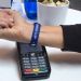 Zlatan Ibrahimovic promociona una pulsera que hace de tarjeta de cr&eacute;dito en la Copa del Mundo